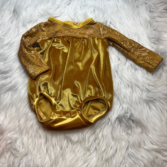 Golden Onzie. - Picture 1 of 1
